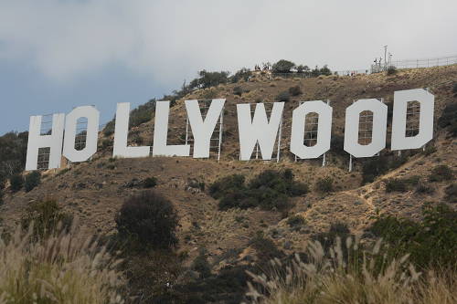 hollywood-116225_1920 500x300.png
